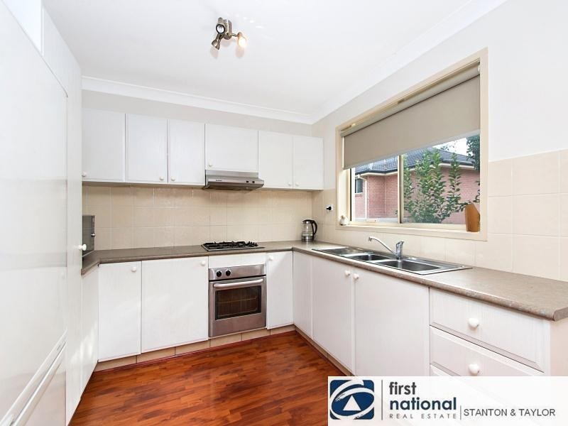 8/24 Robert Street, Penrith NSW 2750