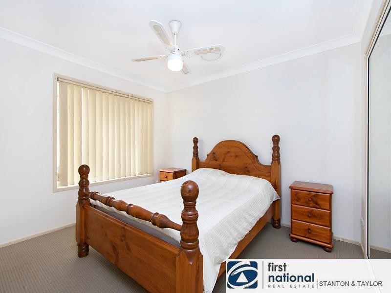 8/24 Robert Street, Penrith NSW 2750