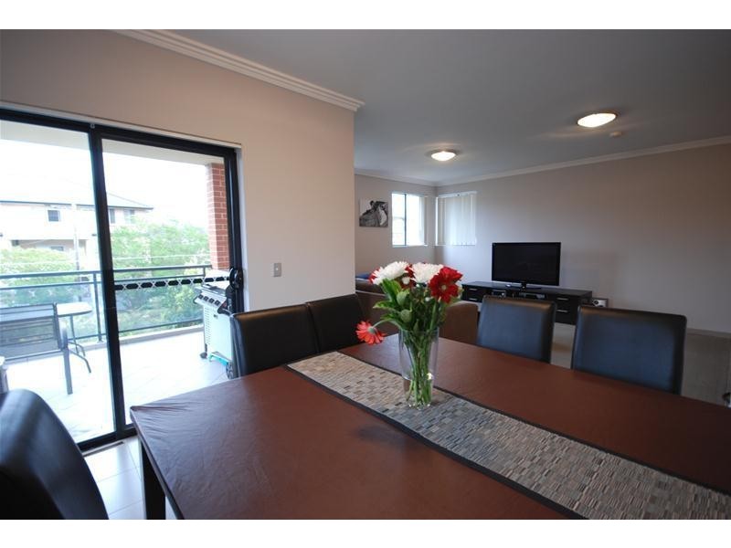 6/14-16 REGENTVILLE Road, Jamisontown NSW 2750