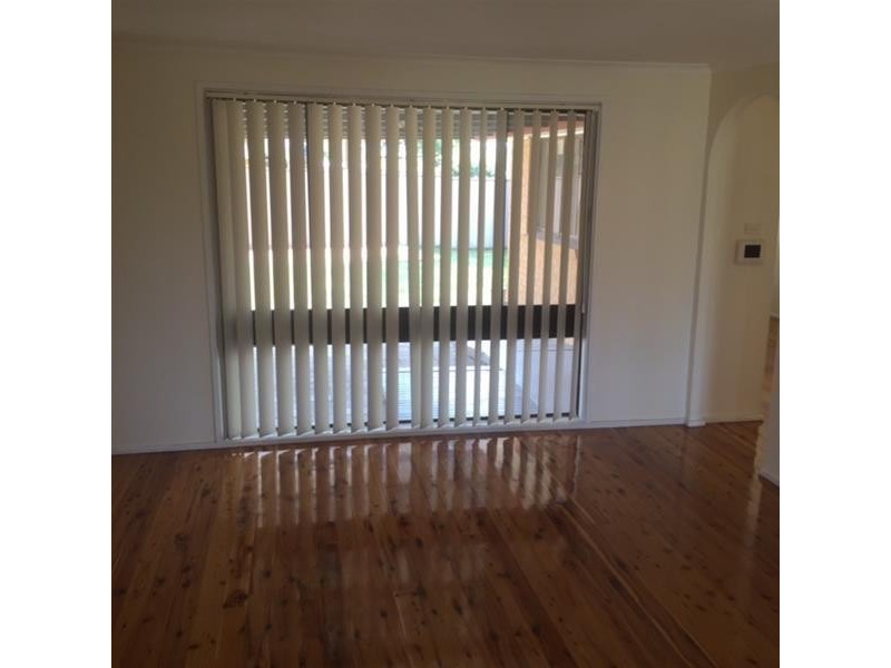 6 LEWIS Road, Cambridge Gardens NSW 2747