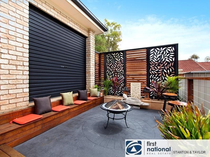 19 Sittella Place, Glenmore Park NSW 2745