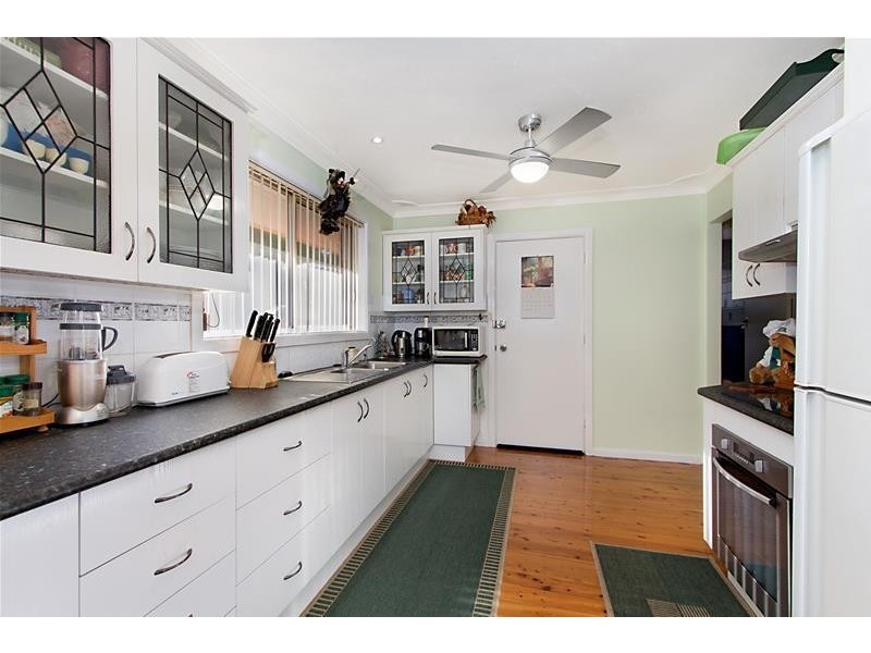 11 BEL AIR Road, Penrith NSW 2750