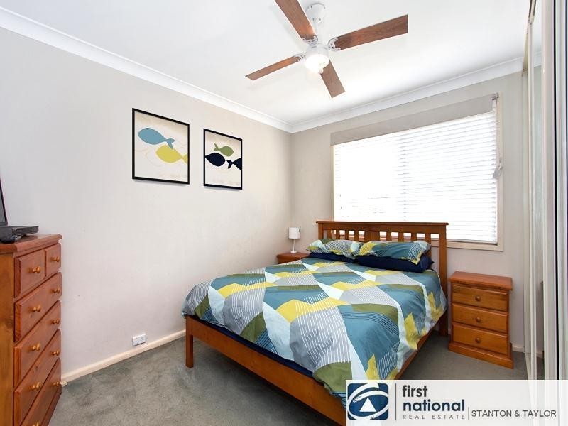 15 Hollier Street, Cambridge Park NSW 2747