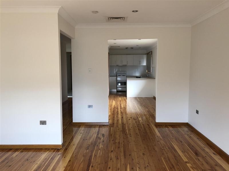 10 ABBERTON Street, Jamisontown NSW 2750