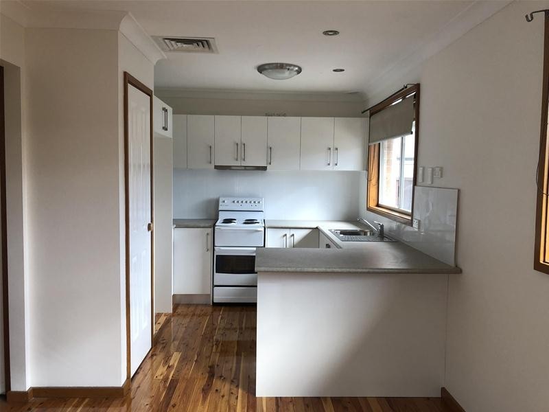 10 ABBERTON Street, Jamisontown NSW 2750