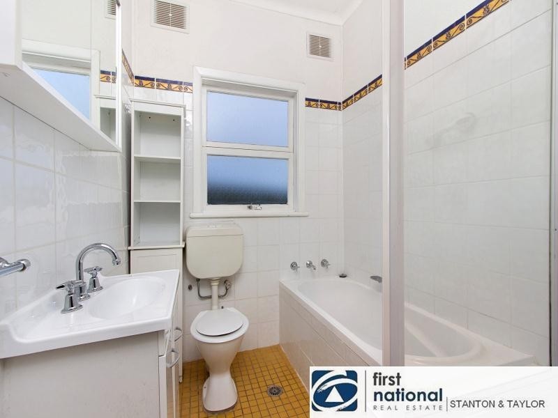 63 GLEBE Place, Penrith NSW 2750