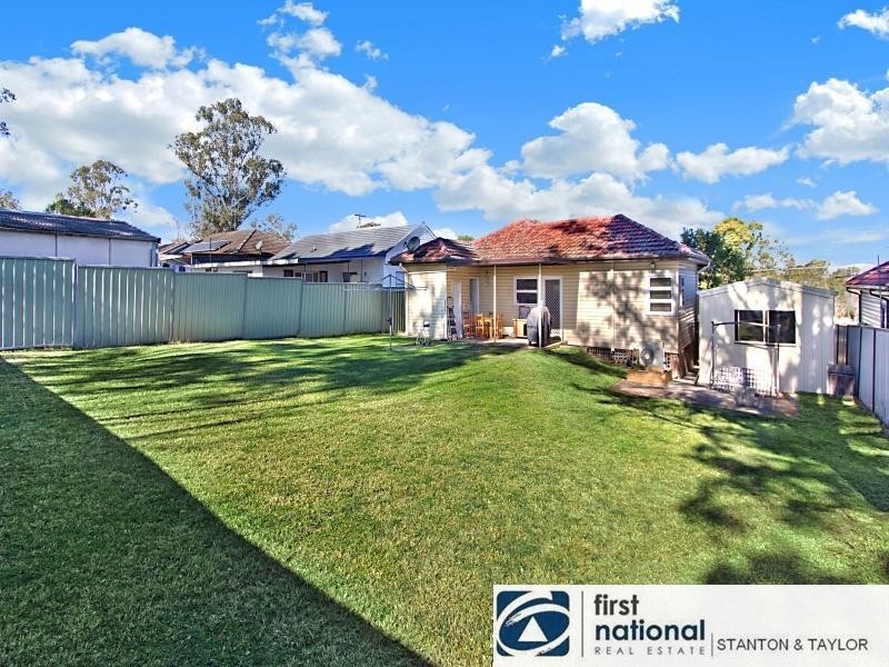 63 GLEBE Place, Penrith NSW 2750
