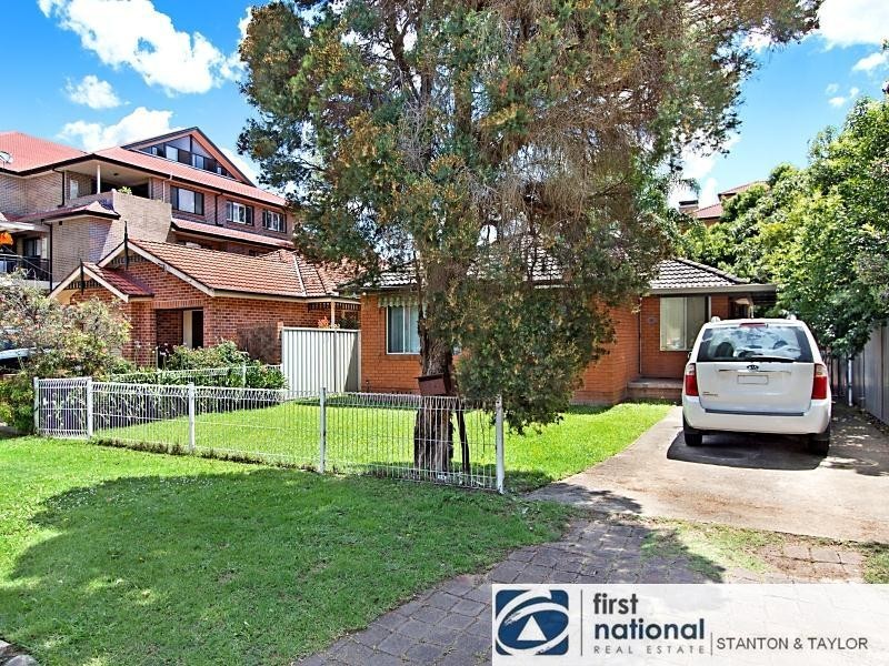 15 Dent Street, Jamisontown NSW 2750