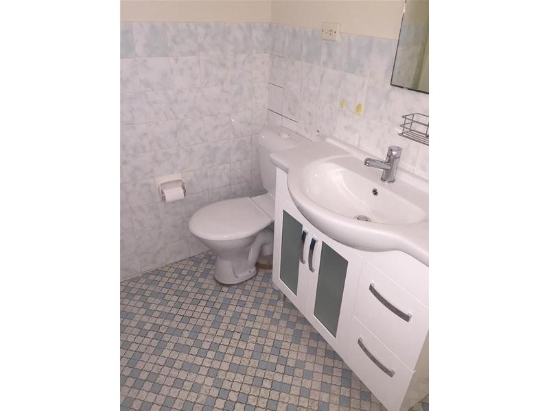 3/98 Castlereagh  Street, Penrith NSW 2750