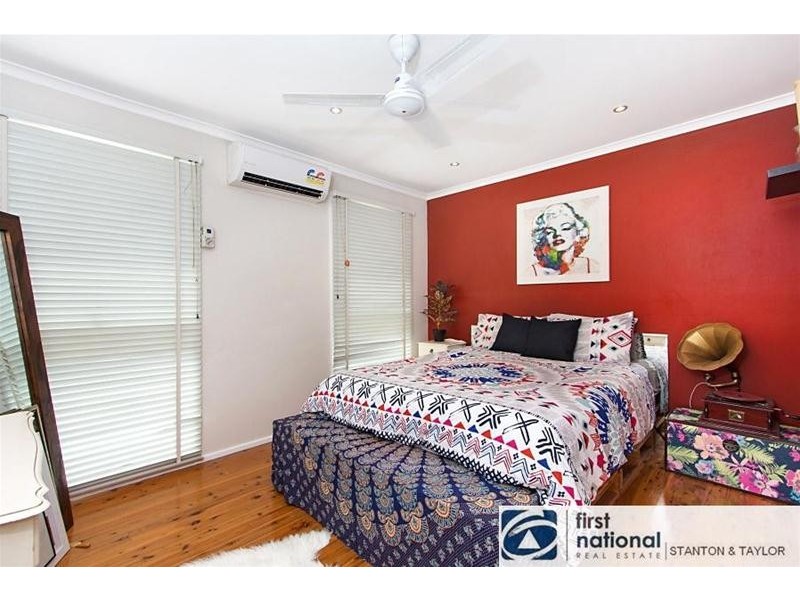 14 Gleam Place, Cranebrook NSW 2749