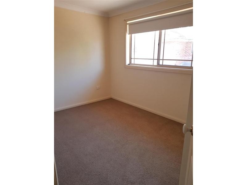 2/151 Derby Street, Penrith NSW 2750