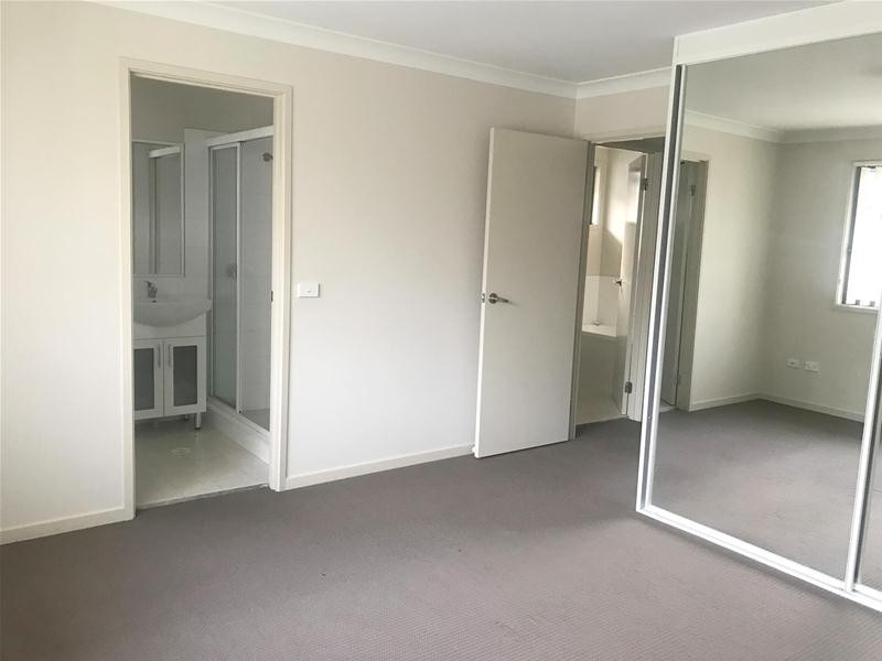 6/32 Luttrell Street, Glenmore Park NSW 2745