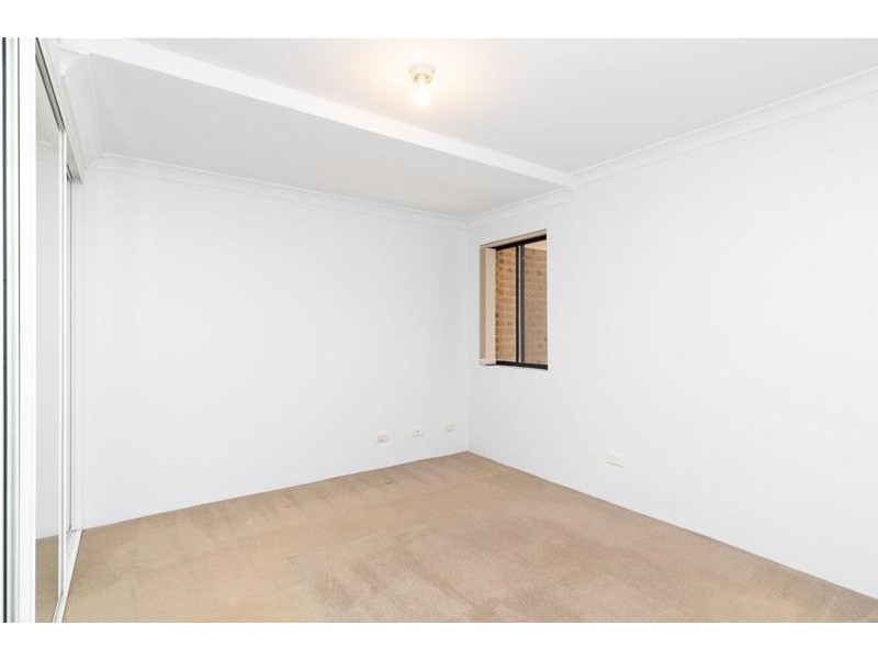 8/37-39 Evan Street, Penrith NSW 2750