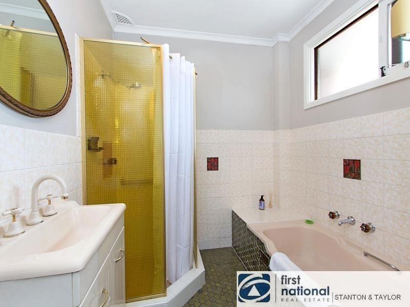 2/4 De Vilnits Parade, Penrith NSW 2750