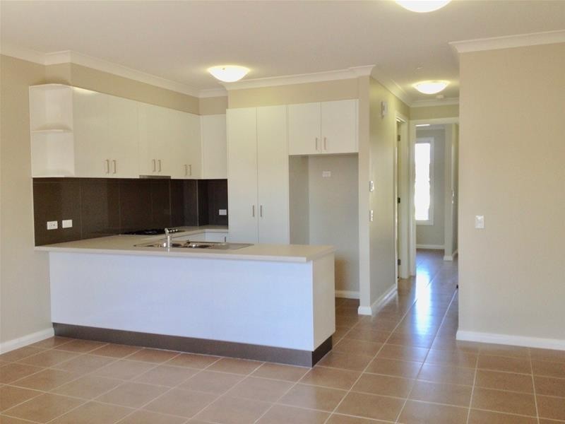 78 LORD SHEFFIELD Circuit, Penrith NSW 2750