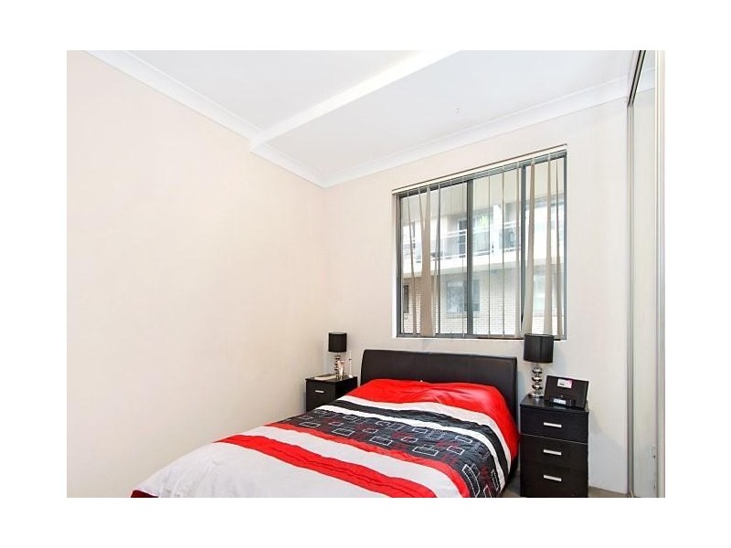 18/14-20 Parkes Avenue, Werrington NSW 2747