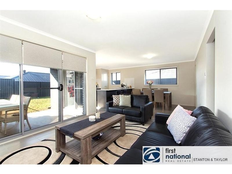 37 Forestwood Drive, Glenmore Park NSW 2745