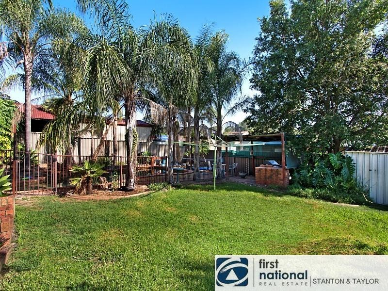 13 Robinson Road, Cranebrook NSW 2749