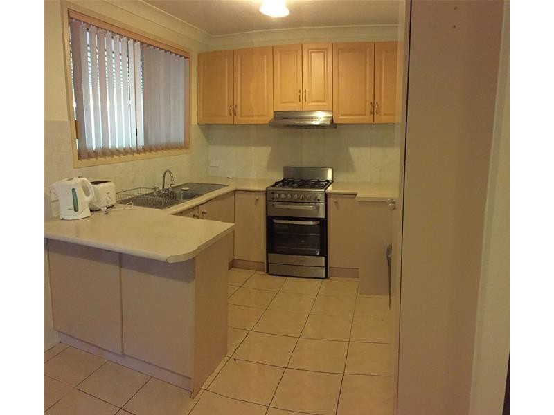 16 Beethoven Place, Cranebrook NSW 2749