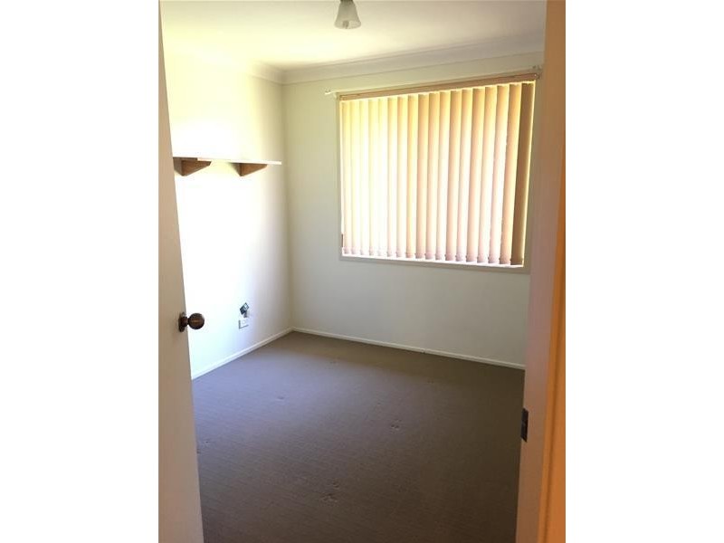 16 Beethoven Place, Cranebrook NSW 2749