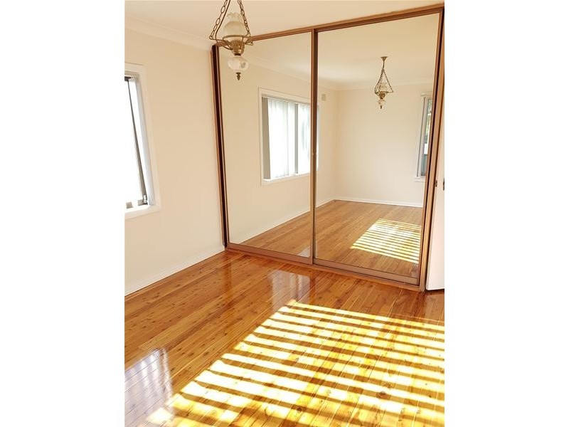 2 Salamaua Road, Whalan NSW 2770