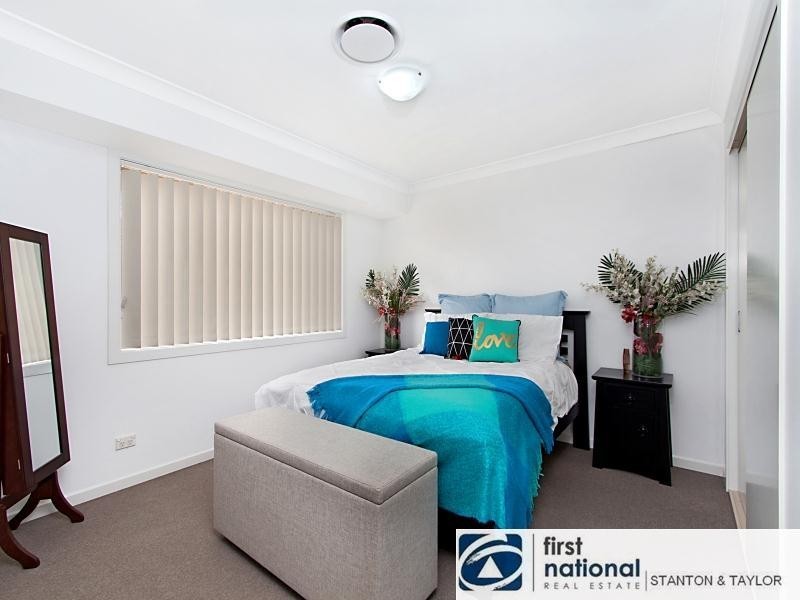 2/16-18 Lethbridge Street, Penrith NSW 2750