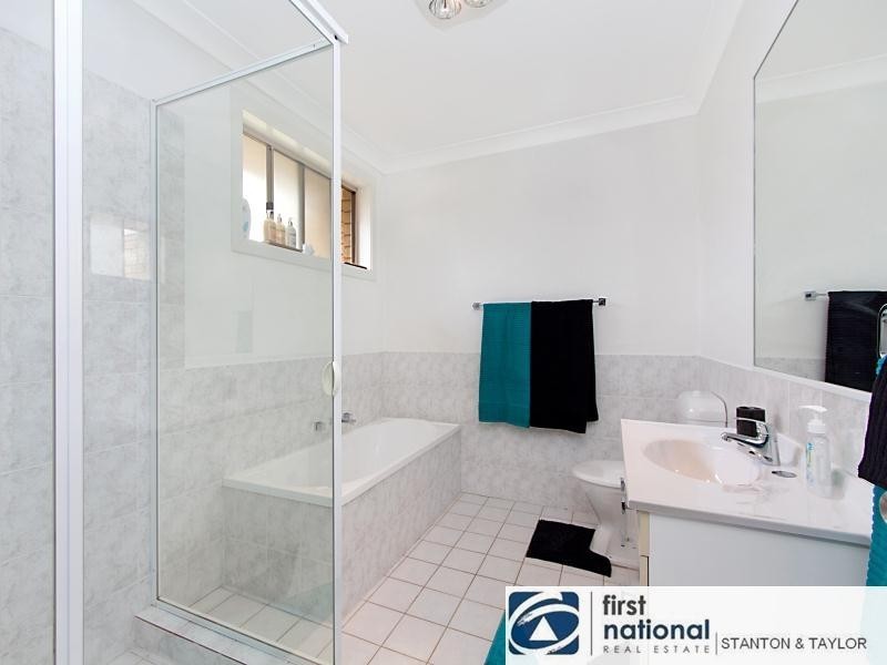 2/16-18 Lethbridge Street, Penrith NSW 2750