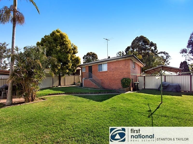 6 Arafuru Avenue, Cranebrook NSW 2749