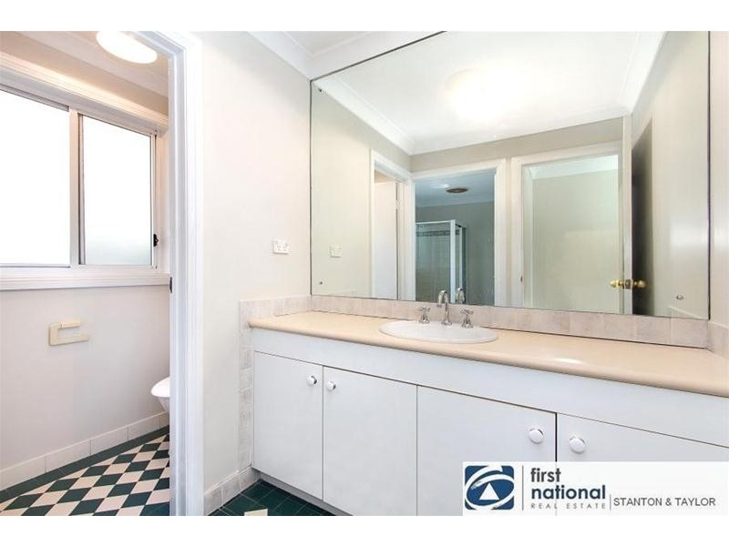 2/2-4 Thusrton Street, Penrith NSW 2750