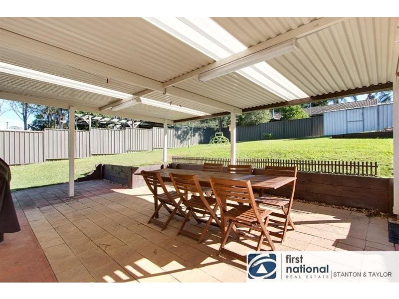 17 Pendock Road, Cranebrook NSW 2749