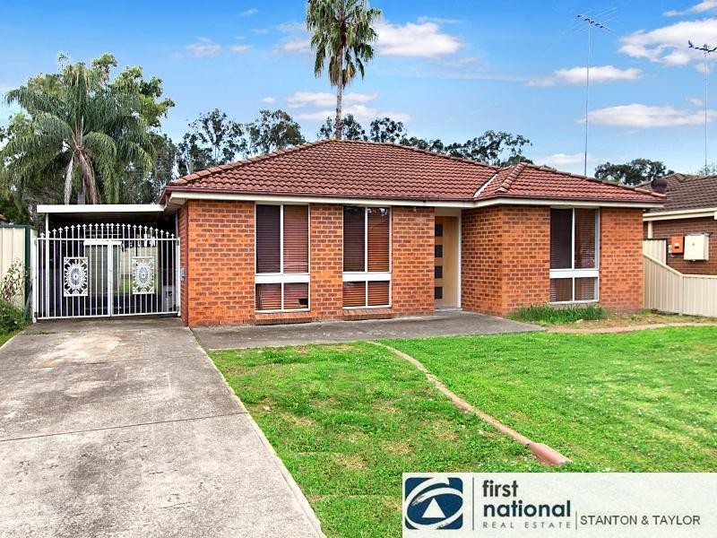 9 CARNATION Place, Claremont Meadows NSW 2747