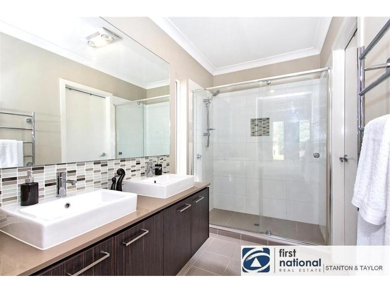 23 Shellbourne Place, Cranebrook NSW 2749