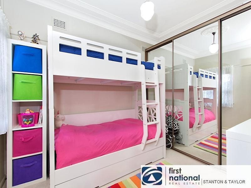 9 PENROSE Crescent, South Penrith NSW 2750