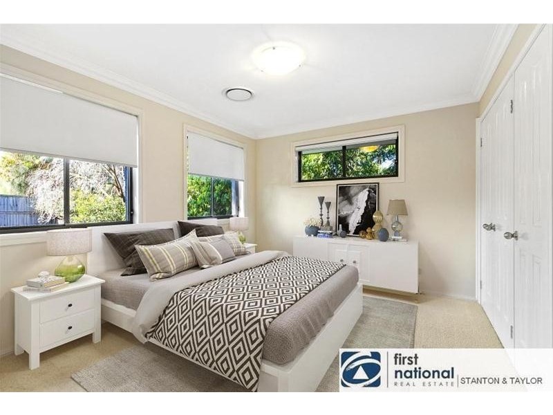 10 Wattlecliffe Drive, Blaxland NSW 2774