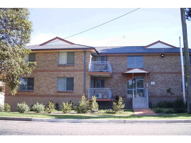 1/49-51 King Street, Penrith NSW 2750