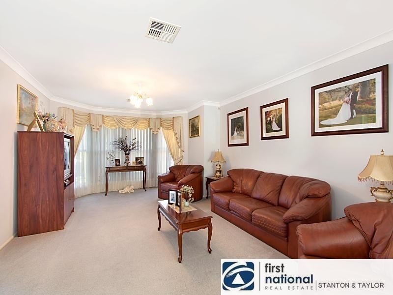 2 Pipers Lane, Silverdale NSW 2752