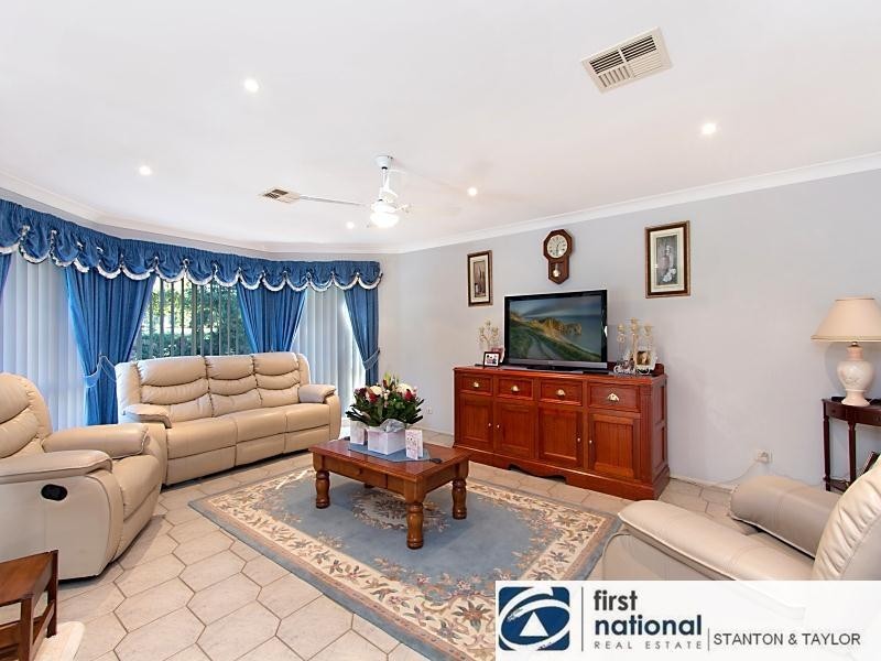 2 Pipers Lane, Silverdale NSW 2752