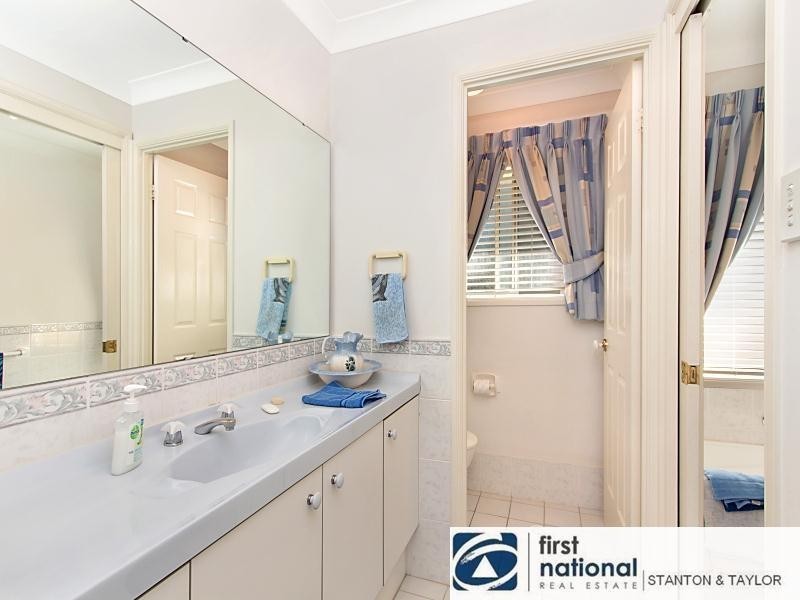 2 Pipers Lane, Silverdale NSW 2752