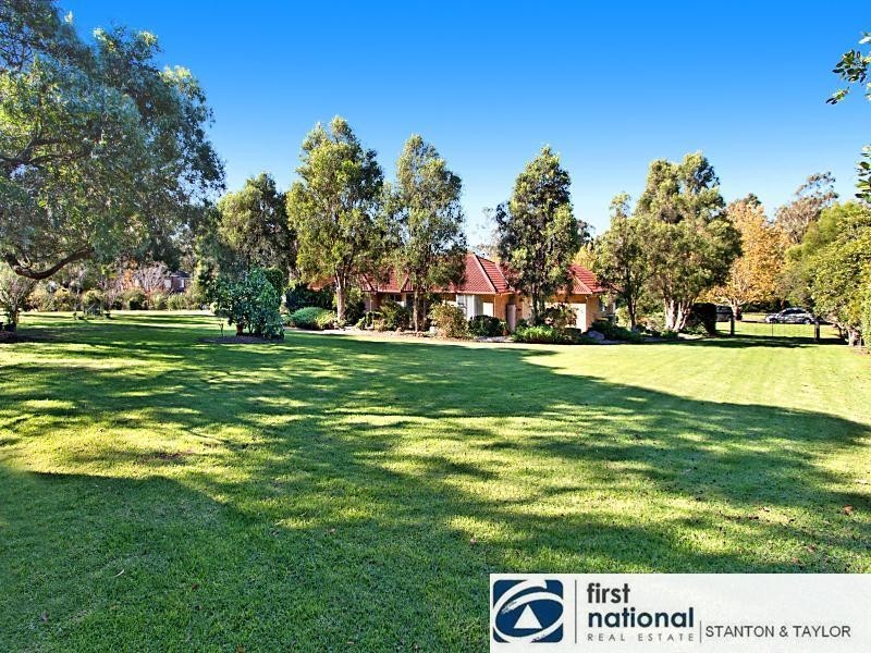 2 Pipers Lane, Silverdale NSW 2752