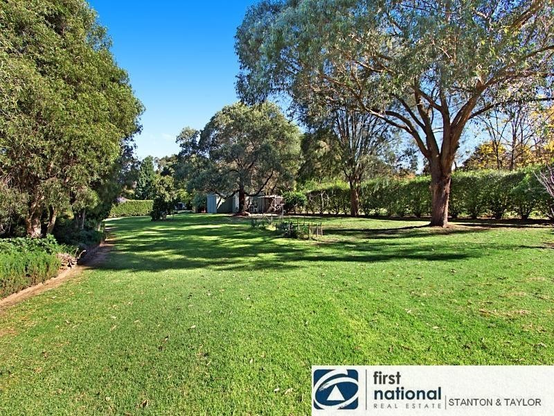 2 Pipers Lane, Silverdale NSW 2752