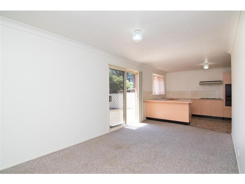 9 Mowla Avenue, Jamisontown NSW 2750