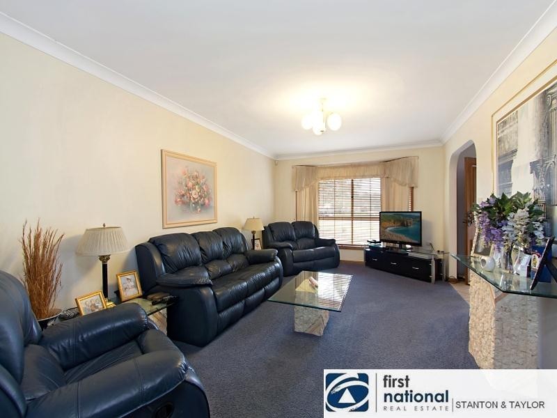 5 Cabernet Circuit, Orchard Hills NSW 2748