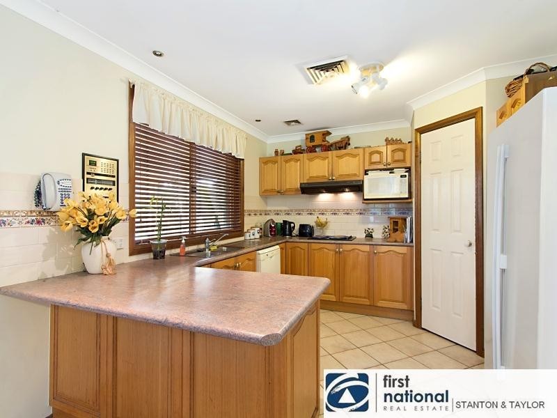 5 Cabernet Circuit, Orchard Hills NSW 2748