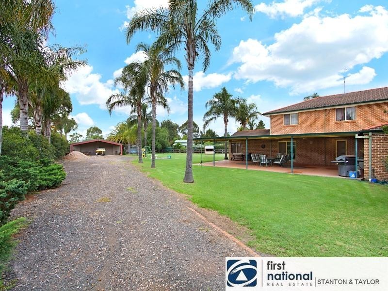 5 Cabernet Circuit, Orchard Hills NSW 2748