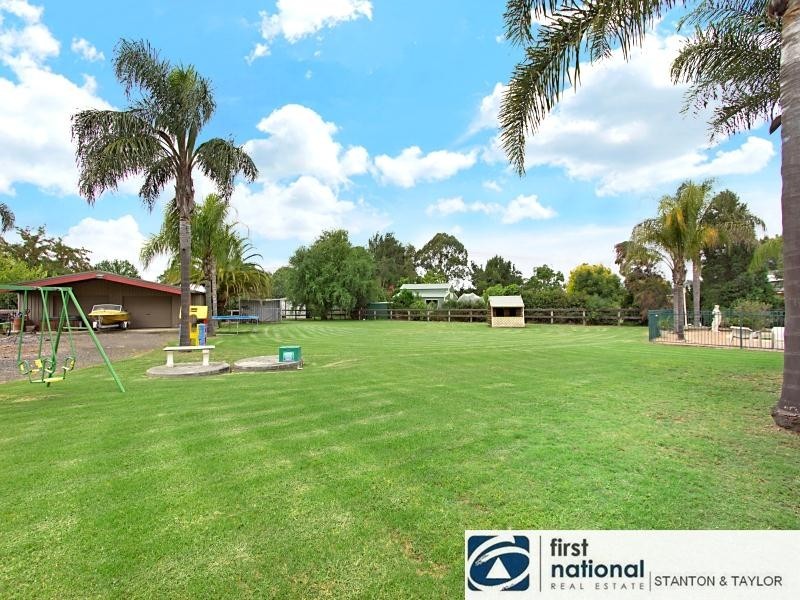 5 Cabernet Circuit, Orchard Hills NSW 2748