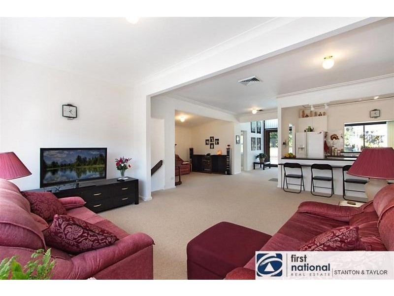 29 Bellbird Crescent, Blaxland NSW 2774