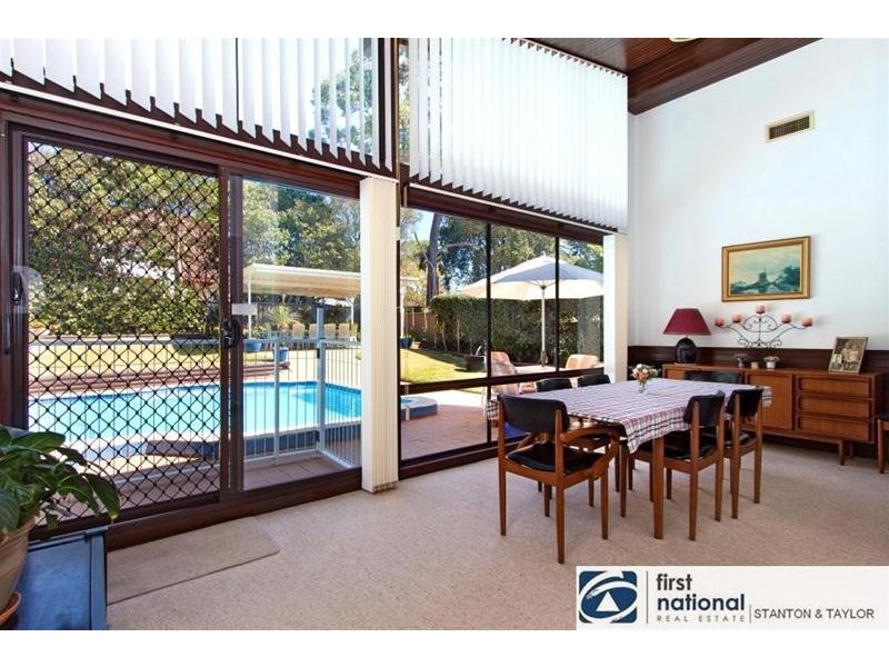 29 Bellbird Crescent, Blaxland NSW 2774