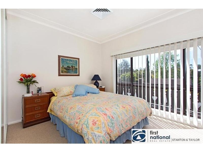 29 Bellbird Crescent, Blaxland NSW 2774