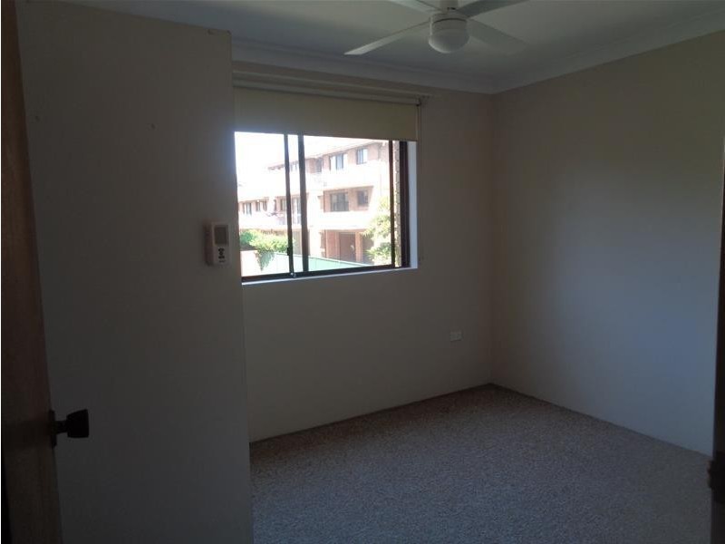 6/8 MACQUARIE Avenue, Penrith NSW 2750