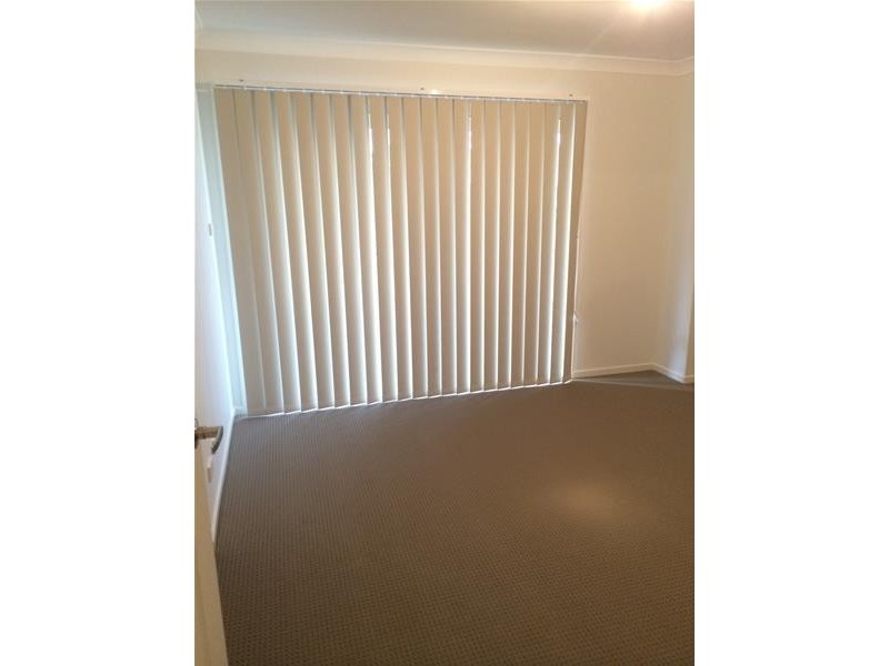 5 SYDNEY SMITH Drive, Penrith NSW 2750